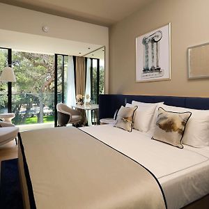 Chambre Collection
